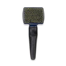 JW gripsoft cat brush