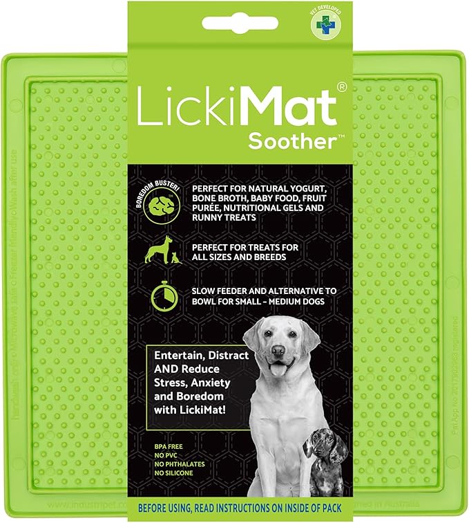 LickiMat soother green