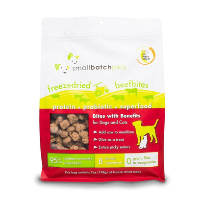 smallbatch Pets Freeze - Dried Beef Bites for Dogs & Cats - 7 oz - Organic Produce - Humanely Sourced Meat - Single Source Protein - Mixer & Topper - Healthy with Papaya and Probiotics
